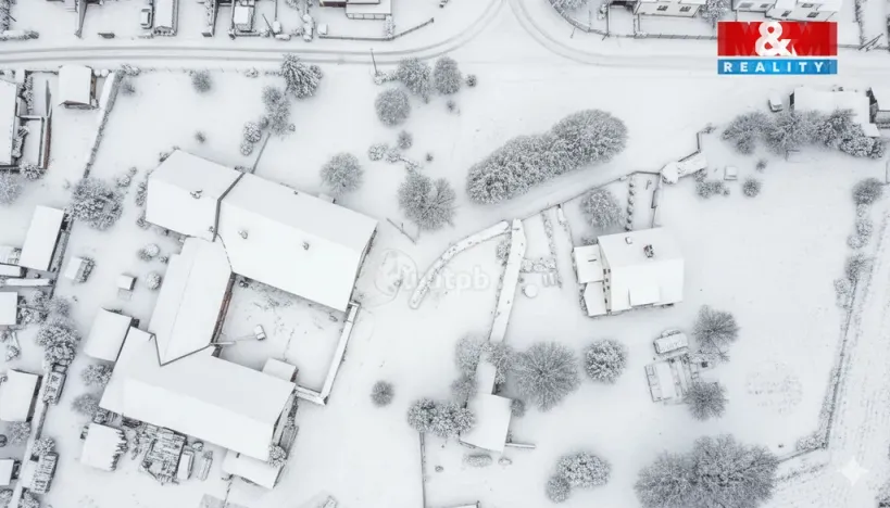 Prodej zahrady, Dolní Dobrouč, 717 m2