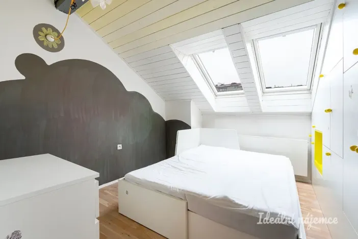 Pronájem bytu 3+kk, Praha - Vršovice, 28. pluku, 54 m2