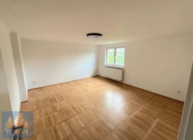 Pronájem bytu 2+1, Praha - Košíře, Mikšovského, 57 m2