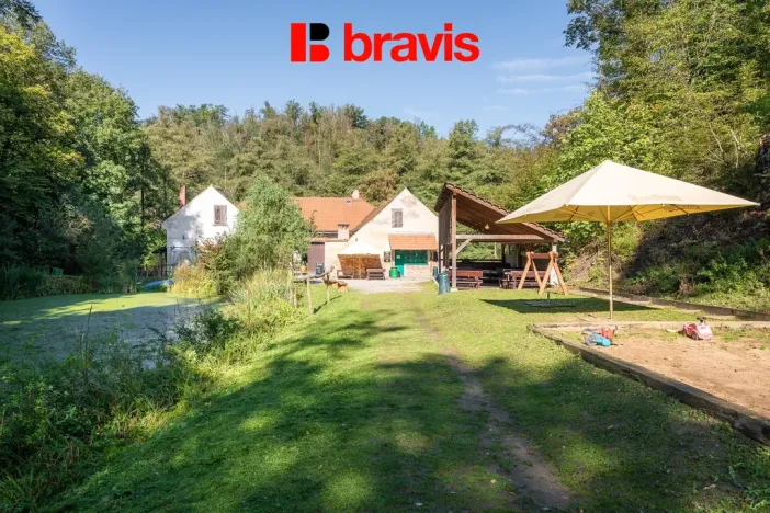 Prodej restaurace, Brno - Bystrc, Rakovecká, 500 m2