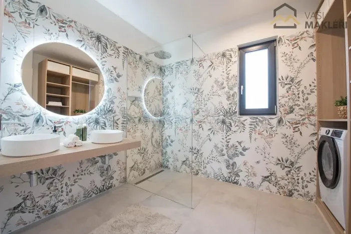 Prodej rodinného domu, Svatý Mikuláš, Prostřední, 148 m2