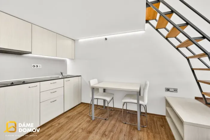 Pronájem bytu 2+kk, Zlín, J. A. Bati, 41 m2