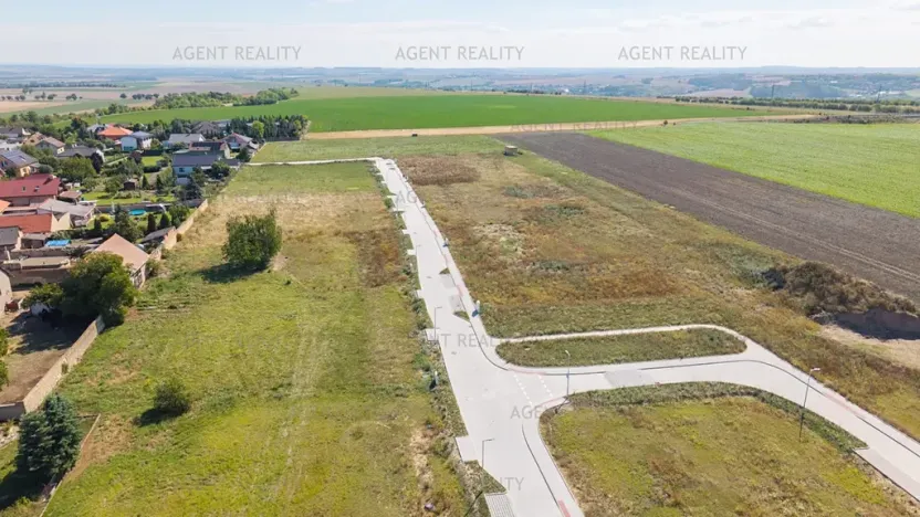 Prodej pozemku pro bydlení, Slaný, 879 m2