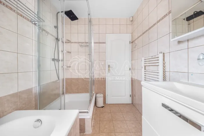 Pronájem rodinného domu, Dobřichovice, Raisova, 72 m2