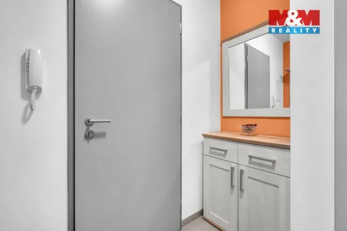 Prodej bytu 3+kk, Pardubice - Bílé Předměstí, Husova, 84 m2