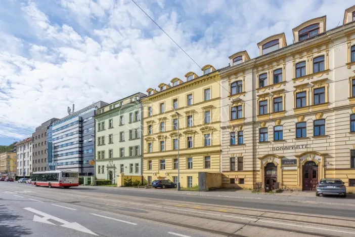 Prodej bytu 1+kk, Praha - Smíchov, Radlická, 25 m2