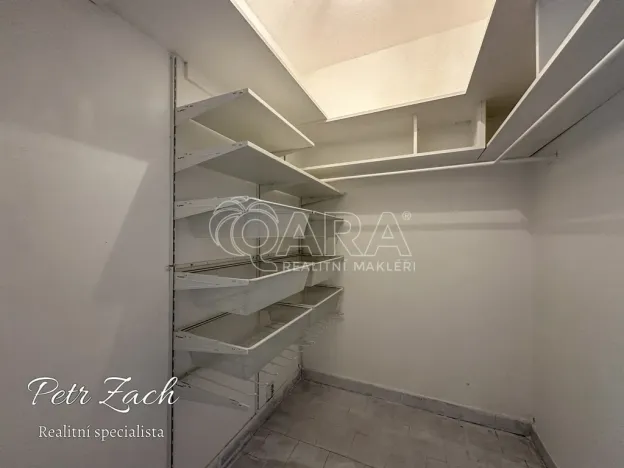 Pronájem bytu 3+1, Olomouc - Nová Ulice, tř. Svornosti, 74 m2