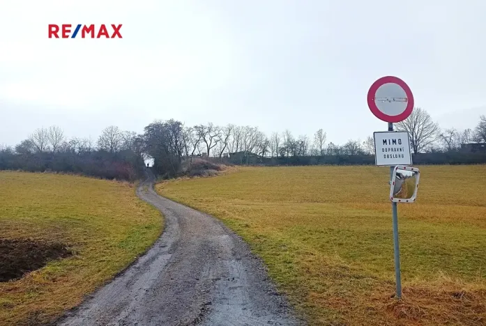 Prodej pozemku pro bydlení, Žebrák, 714 m2