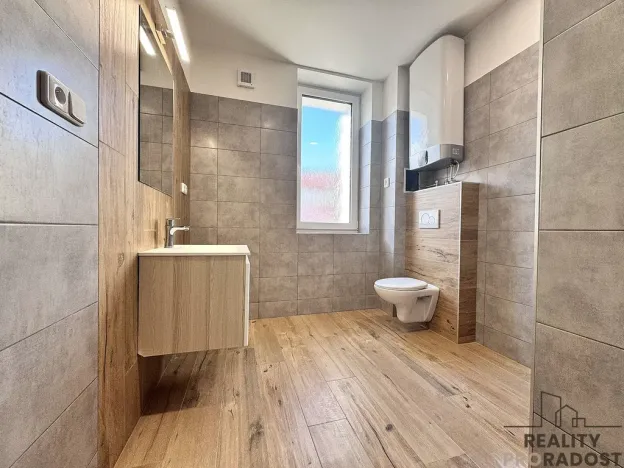 Pronájem bytu 2+kk, Hodonín, Národní třída, 51 m2