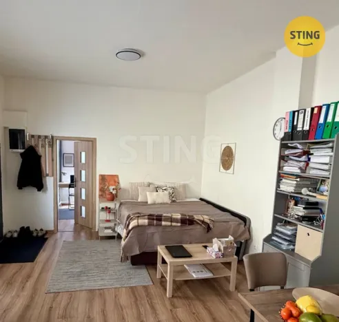 Pronájem obchodního prostoru, Kralupy nad Vltavou, 50 m2