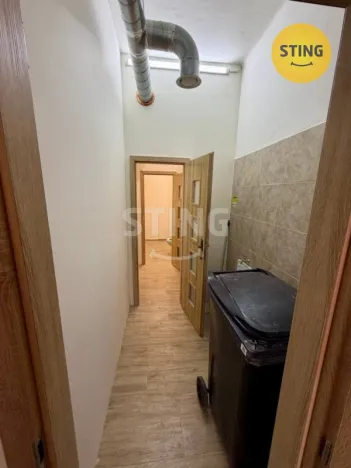 Pronájem obchodního prostoru, Kralupy nad Vltavou, 50 m2