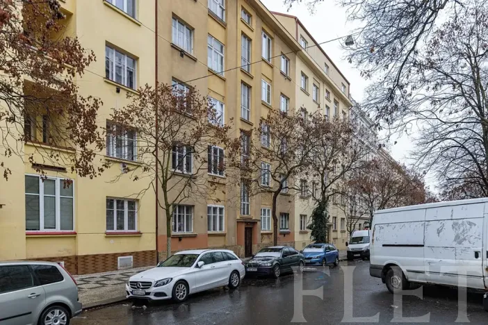 Pronájem bytu 2+kk, Praha - Vinohrady, Šmilovského, 51 m2