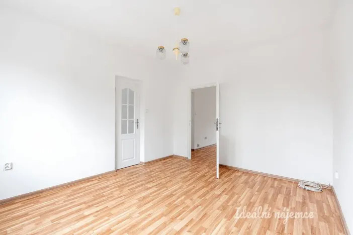 Pronájem bytu 2+1, Praha - Záběhlice, Jasmínová, 57 m2