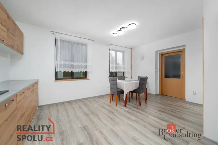 Prodej rodinného domu, Jablonné v Podještědí - Petrovice, 138 m2