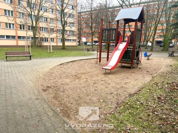 Prodej bytu 3+1, Pardubice, Ohrazenická, 62 m2