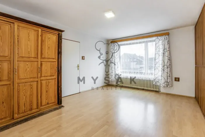 Prodej rodinného domu, Nová Ves, 300 m2