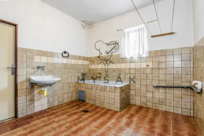 Prodej rodinného domu, Nová Ves, 300 m2