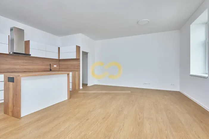 Pronájem bytu 3+kk, Strunkovice nad Blanicí, náměstí Bohumila Havlasy, 91 m2