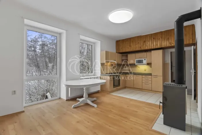 Pronájem rodinného domu, Říčany - Jažlovice, Hlavní, 104 m2