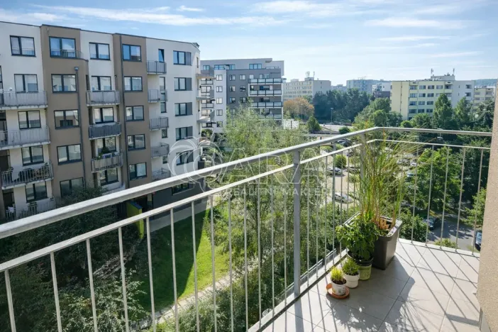 Pronájem bytu 2+kk, Praha - Střížkov, Makedonská, 60 m2