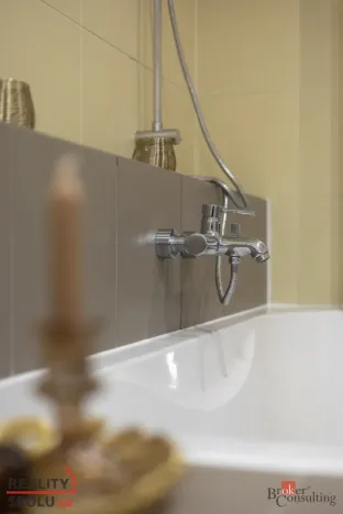 Prodej bytu 2+1, Opava - Předměstí, Vyhlídalova, 64 m2