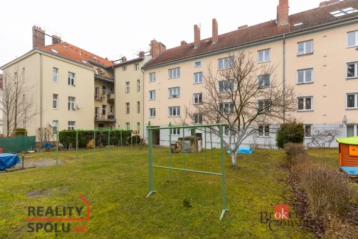 Prodej bytu 2+1, Opava - Předměstí, Vyhlídalova, 64 m2