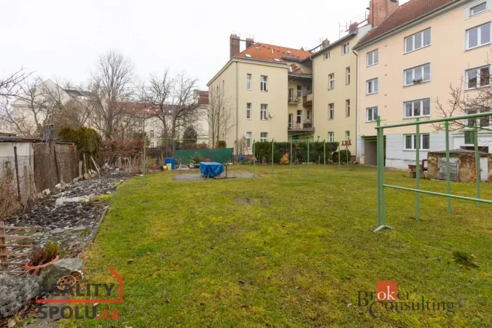 Prodej bytu 2+1, Opava - Předměstí, Vyhlídalova, 64 m2
