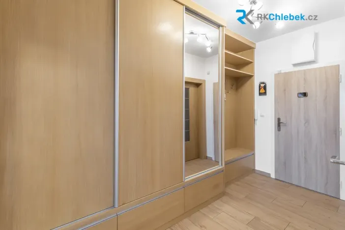 Prodej bytu 2+kk, Ostrava, Kaminského, 83 m2