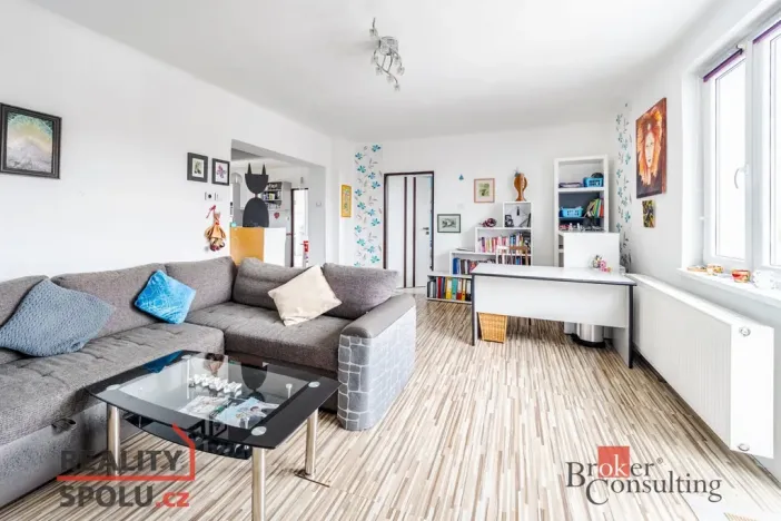 Prodej rodinného domu, Nové Hrady, Zahradní čtvrť, 214 m2