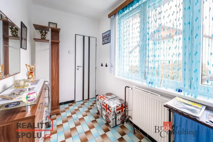 Prodej rodinného domu, Nové Hrady, Zahradní čtvrť, 214 m2