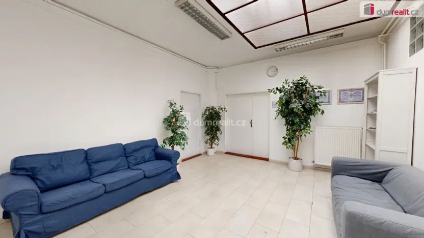 Pronájem obchodního prostoru, Orlová - Lutyně, U Centrumu, 51 m2