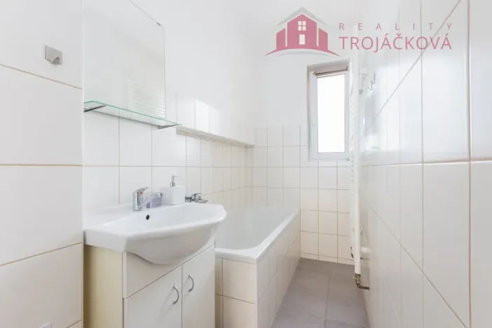 Prodej bytu 1+1, Ostrava, 28. října, 48 m2