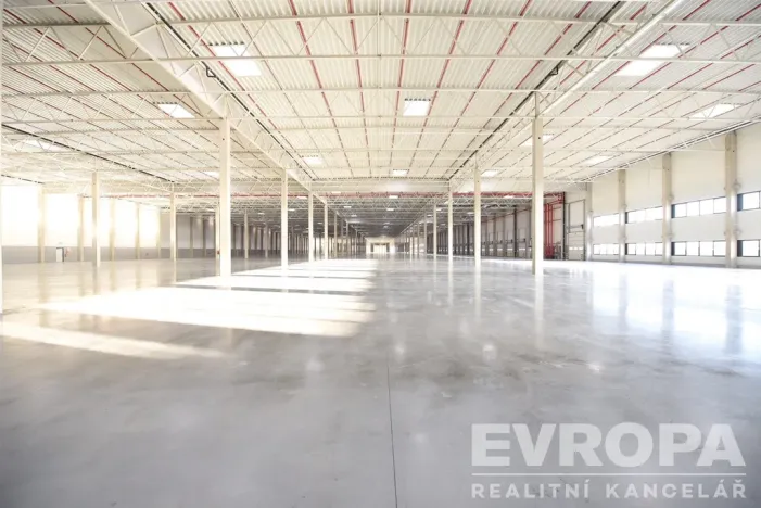 Pronájem skladu, Říčany - Jažlovice, 20940 m2