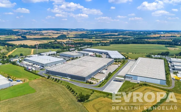 Pronájem skladu, Říčany - Jažlovice, 20940 m2