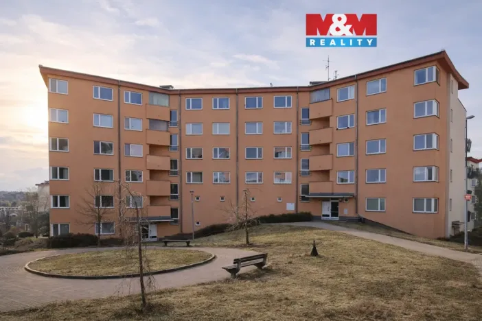 Pronájem bytu 1+kk, Praha, Melodická, 58 m2