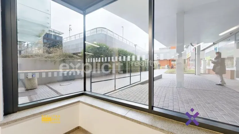 Pronájem obchodního prostoru, Zlín, Kvítková, 113 m2