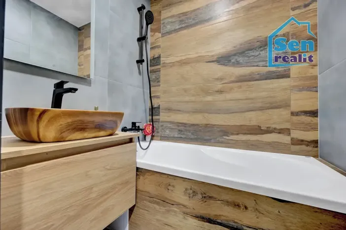 Pronájem bytu 1+1, Karviná, Školská, 38 m2