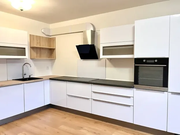 Pronájem bytu 3+kk, Praha - Kunratice, Za valem, 88 m2