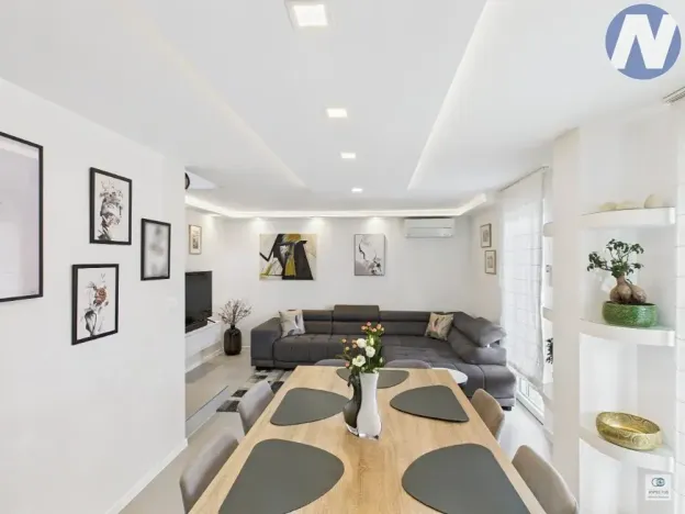 Prodej bytu 3+1, Pula, Chorvatsko, 106 m2