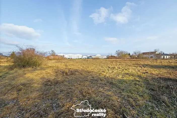 Prodej podílu komerčního pozemku, Čelákovice, 13487 m2