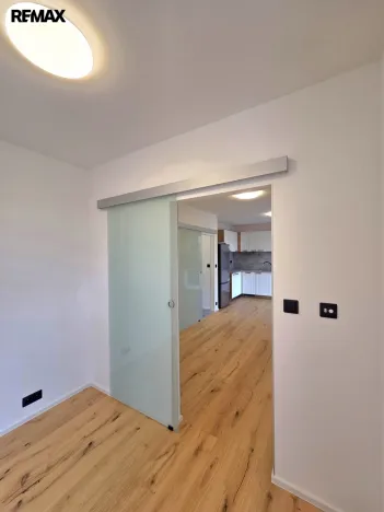 Pronájem bytu 2+kk, Všenory, Nad Burzou, 39 m2