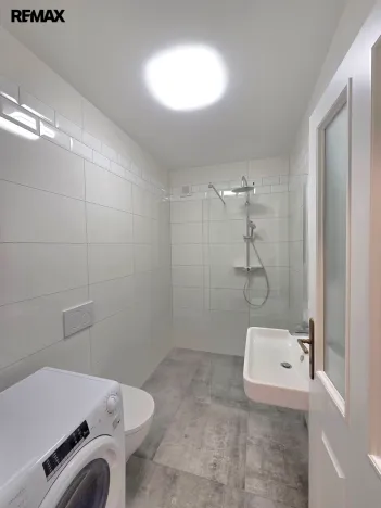 Pronájem bytu 2+kk, Všenory, Nad Burzou, 39 m2