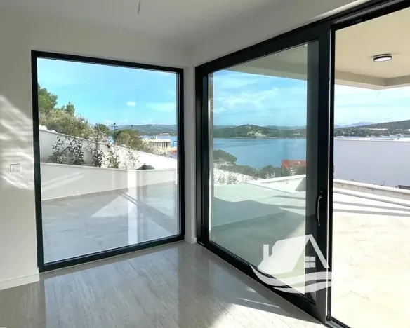 Prodej vily, Tisno, Chorvatsko, 250 m2