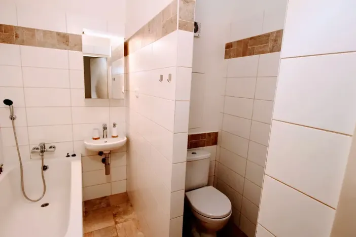 Pronájem bytu 2+kk, Praha, Novodvorská, 55 m2