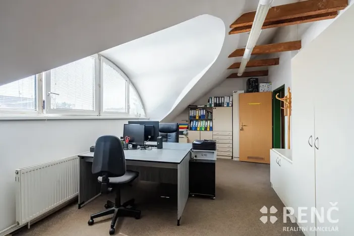 Prodej kanceláře, Brno, Blatného, 265 m2