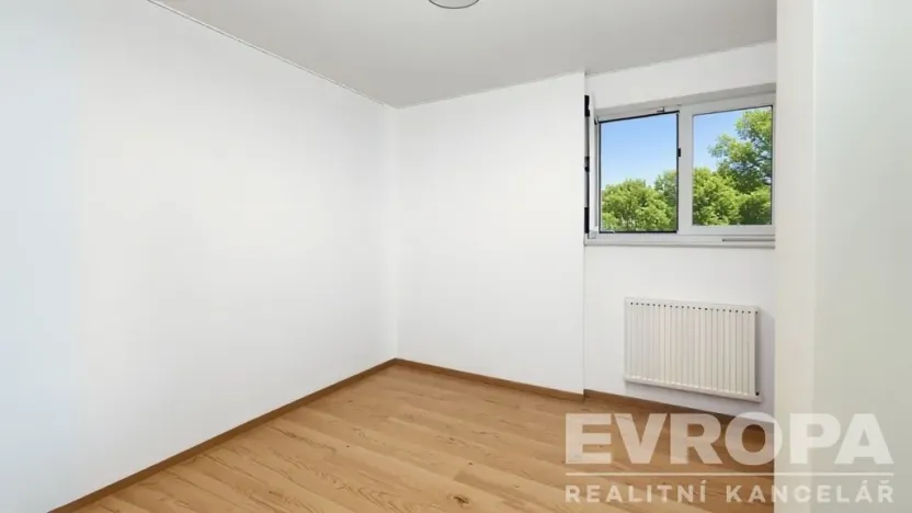 Prodej komerční nemovitosti, Domažlice - Bezděkovské Předměstí, 463 m2