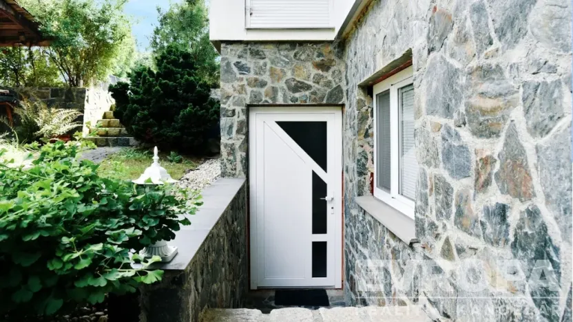 Prodej rodinného domu, Domažlice - Bezděkovské Předměstí, 463 m2