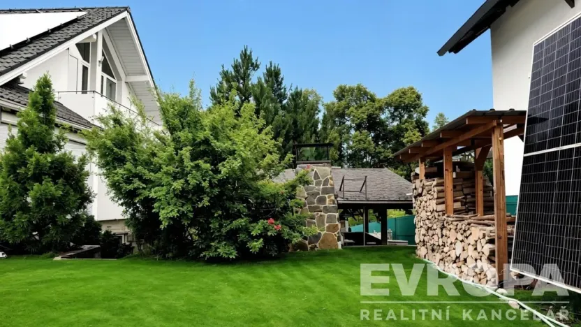 Prodej rodinného domu, Domažlice - Bezděkovské Předměstí, 463 m2