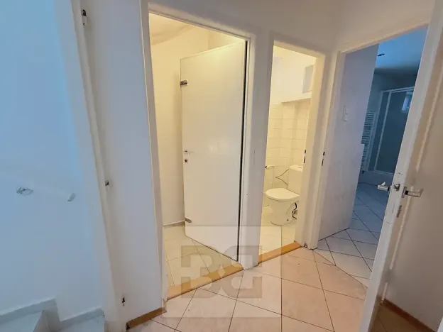 Pronájem atypického bytu, Praha - Stodůlky, Frimlova, 196 m2