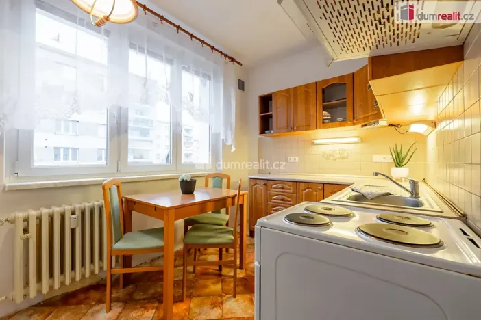 Pronájem bytu 2+1, Nové Strašecí, Křivoklátská, 68 m2